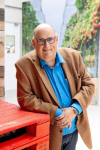 Geen innovatie komt tot stand zonder de mens, aldus Harrij Schmeitz. Foto: Herbert Wiggerman